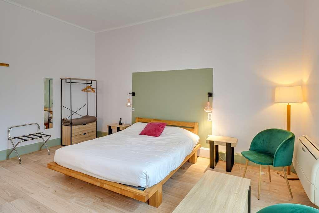 Brit Hotel Roanne - Le Grand Hotel Room photo