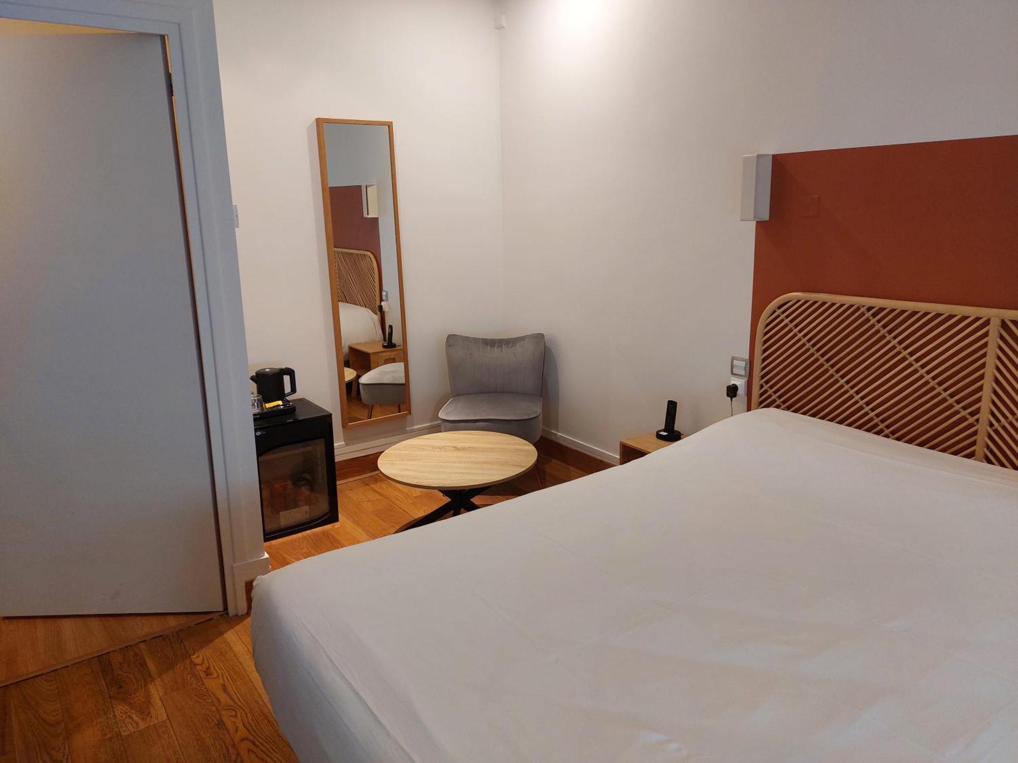 Brit Hotel Roanne - Le Grand Hotel Exterior photo